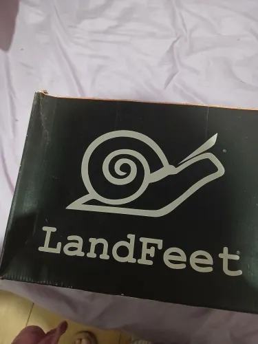 Tenis Lendfeet por 170,muito lindo nos pés.