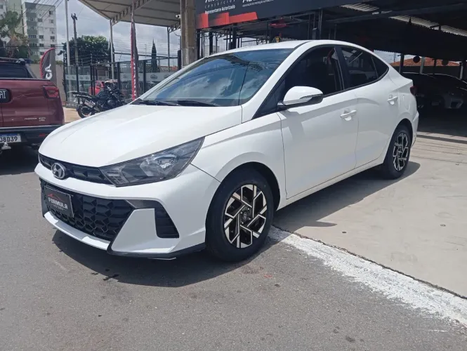 Hyundai HB20S Comfort Plus 1.0 Flex 12V Mec. 2025