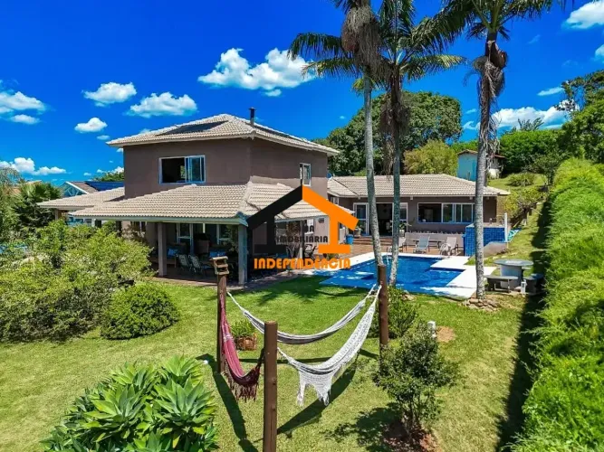 Casa à venda, 406 m² por R$ 2.400.000,00 - Condomínio Capela do Barreiro - Itatiba/SP