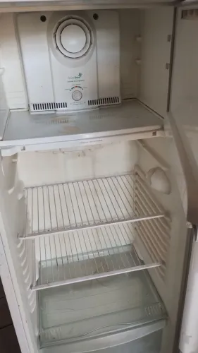 Refrigerador Consul Frost Free 324L 127 volts