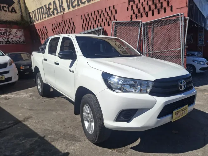 Toyota Hilux CD 4X4 2.8 Diesel Mec. 2019