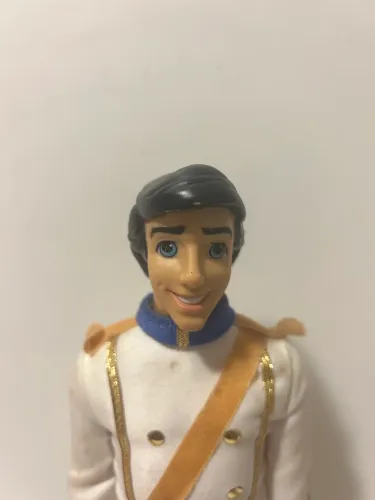 boneco do Príncipe Eric da Disney, fabricado pela Mattel