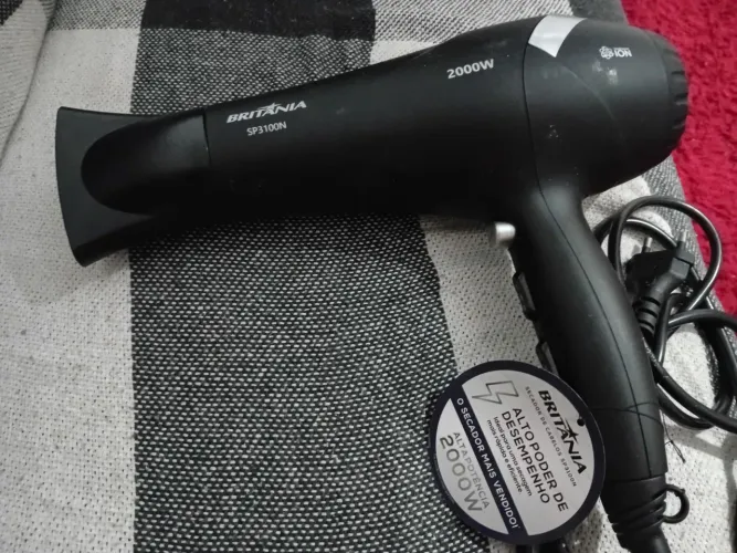 Secador britânia novo na caixa 2000 w