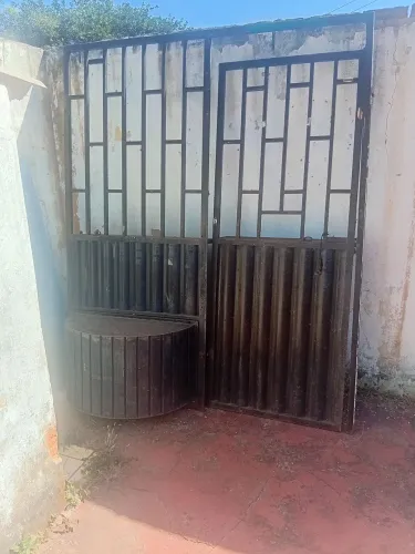 Vendo grade para distribuidora excelente preço