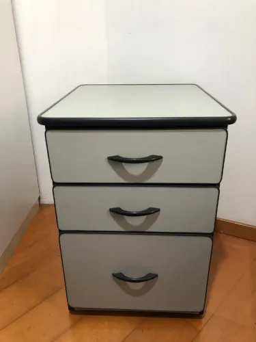 Arquivo para Home Office com Gavetas e Pastas Suspensas