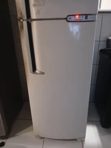 Vendo Geladeira