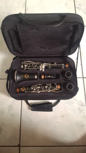 Clarinete Eagle Cl04 Bb