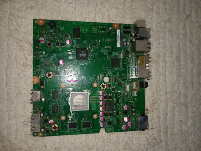 Placa mãe xbox 360 ( descrição)