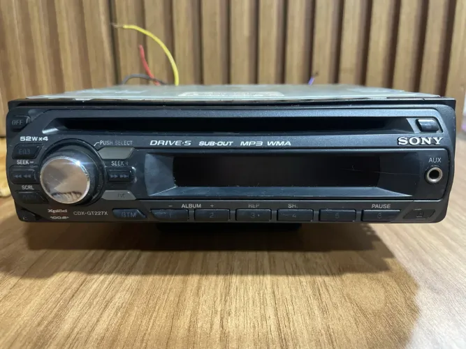 Rádio de Carro Sony 