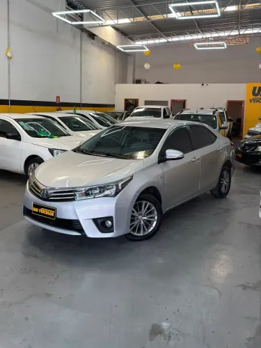 Toyota Corolla GLI 1.8 Flex 16V Aut. 2016