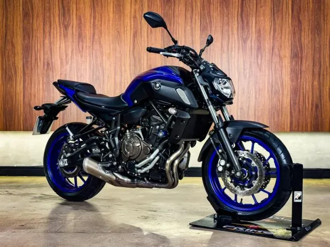 YAMAHA MT07 ABS 2024