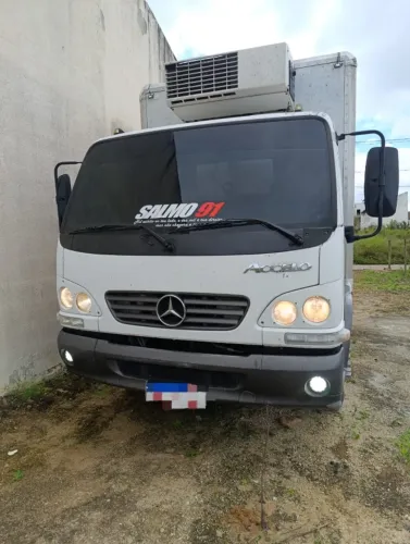 Mercedes-Benz Accelo 915 Refrigerado 2010 - Pronto para Trabalhar