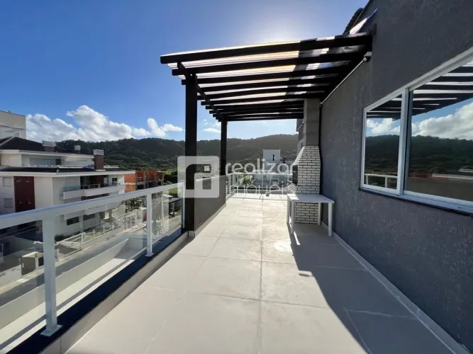 Cobertura 3 quartos no bairro Ingleses do Rio Vermelho - Florianópolis