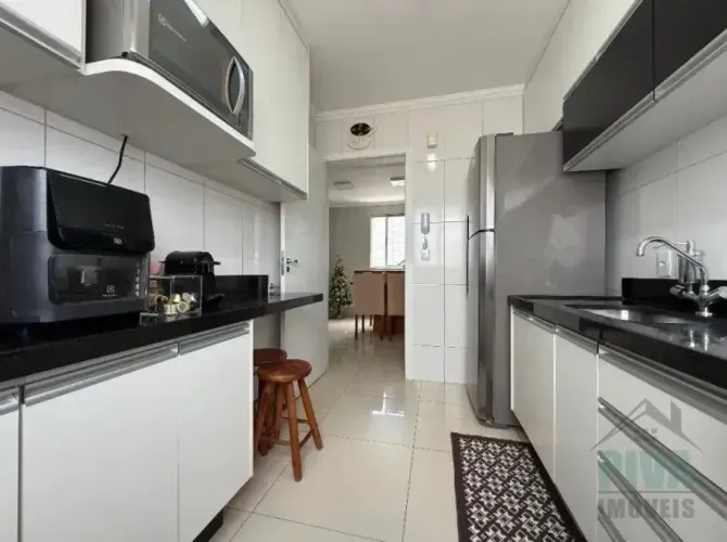 Cobertura 4 quartos com elevador Bairro Nova Esperança.