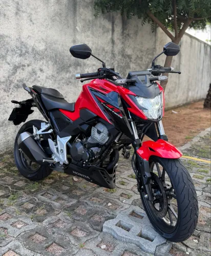 Honda CB Twister 300F