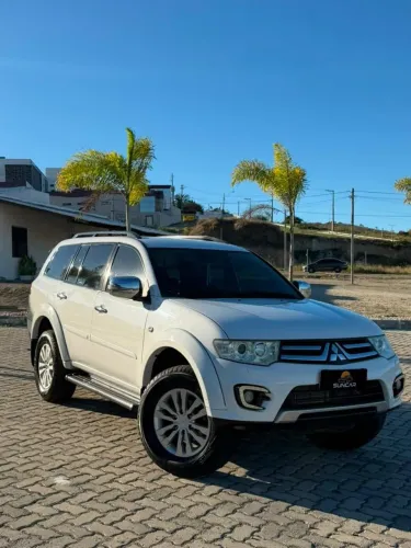 Mitsubishi Pajero Dakar HPE 3.2 4X4 T.I Dies 5P AUT 2014