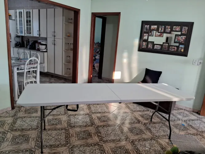 Mesa dobrável tipo maleta portátil 2,40m TENHO 2 UNIDADES!!