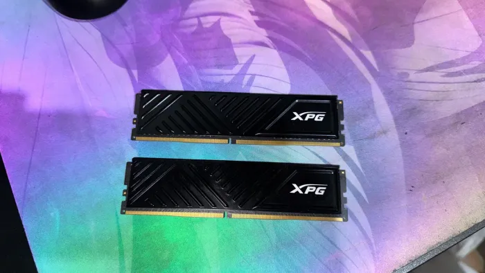 Kit 2x Memória RAM XPG GAMMIX D35 DDR4 Gamer - Usadas, em Ótimo Estado