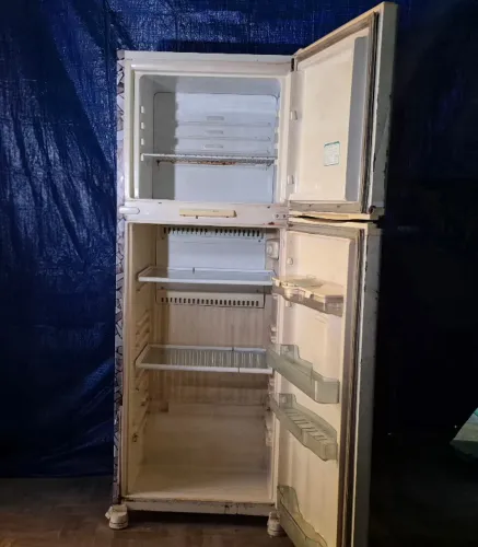 Geladeira Consul 410 Litros COM DEFEITO 