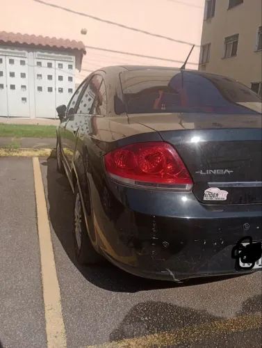 Fiat Linea Essence 1.8 Flex 16V 4P 2013