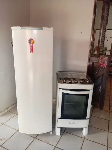 Fogao e geladeira 1500