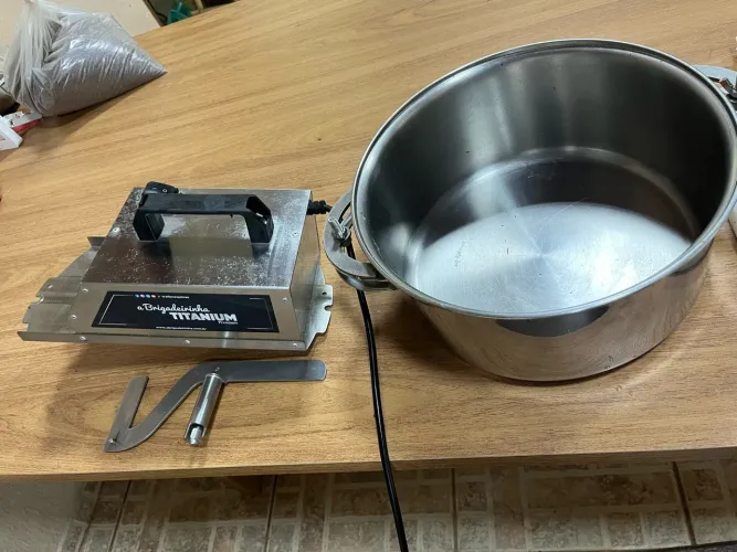 Panela para mexer doces - INOX 28 cm - Titanium Premium 