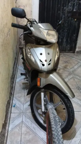 Vendo cinquentinha traxx