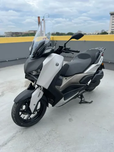 Yamaha XMax 250 Connected 2025