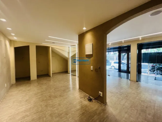 ALUGUEL - LOJA EM JARDIM CAMBURI - R$ 9.015,00 + CONSUMOS REF: R-140