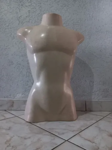 Manequins