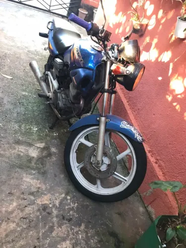 Vendo moto enrolada