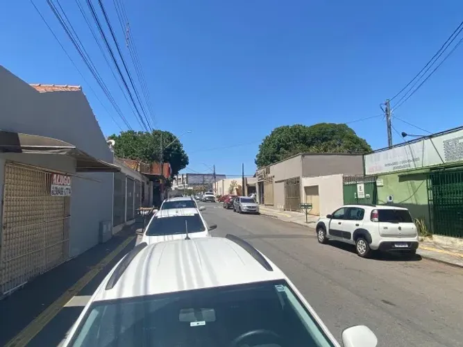 Excelente sala comercial ampla, 140 metros, em Setor Leste Vila Nova