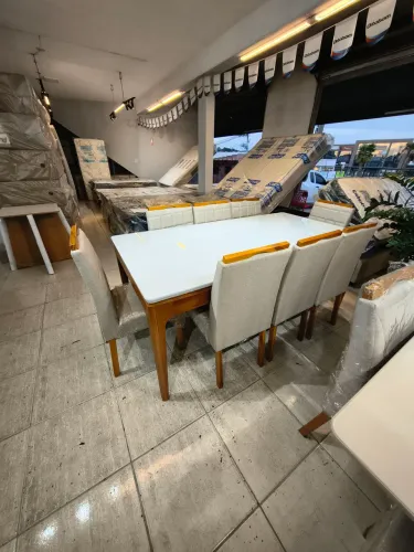 MESA DE JANTAR 2X1+8 CADEIRAS 