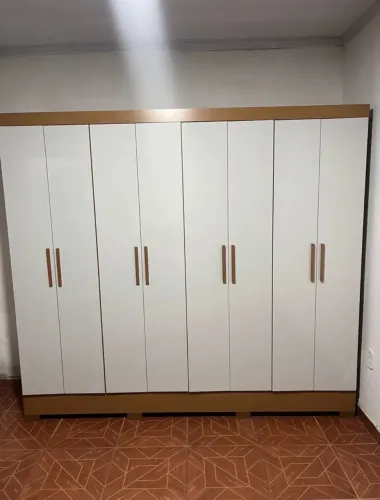 Guarda roupa casal 8 portas 4 gavetas