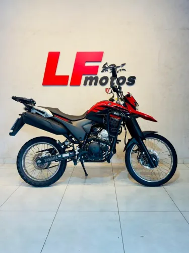 YAMAHA XTZ 250 LANDER VERMELHO 2024