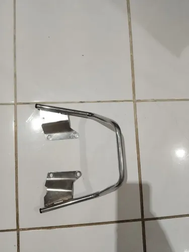 Bagageiro cromado 60 reis novo