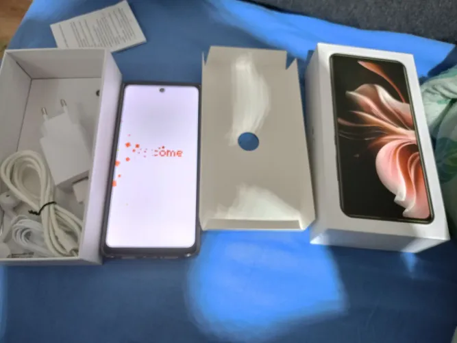 Celular Ultra S25