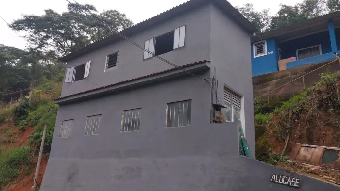 Loja comercial situada em Piraí RJ