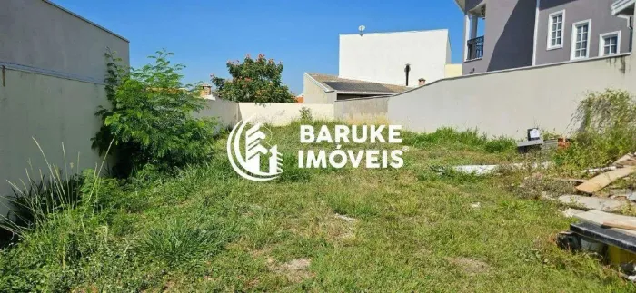 Terreno à venda no bairro Jardim Esplanada