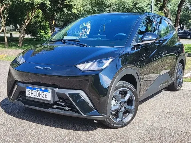 Aluguel de BYD Dolphin Mini 100% Elétrico - KM LIVRE