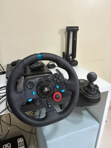Combo Volante, Pedais e Cambio Logitech G29 SE Driving Force para PS5, PS4, PS3 e PC
