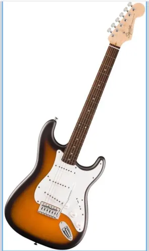 OPORTUNIDADE!! Guitarra Squier Stratocaster by Fender