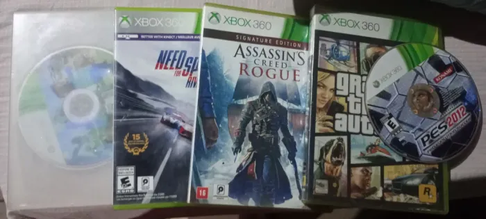VENDE-SE JOGOS DE XBOX 360 SUPER MINECRAFT,1 JOGO DE CARRO ASSASSIN'S CREED GTA5 E PES 201