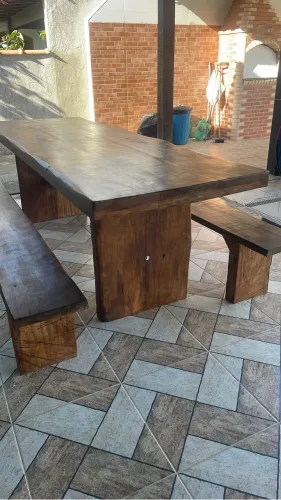 Mesa rústica 