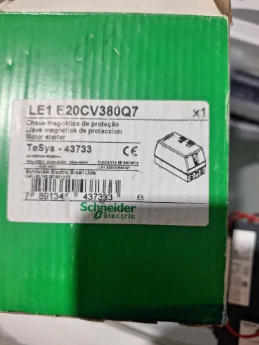 Chave de partida Direta trifásica Schineider (Nova)