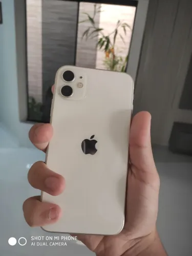 Vendo/troco iPhone 11 64gb