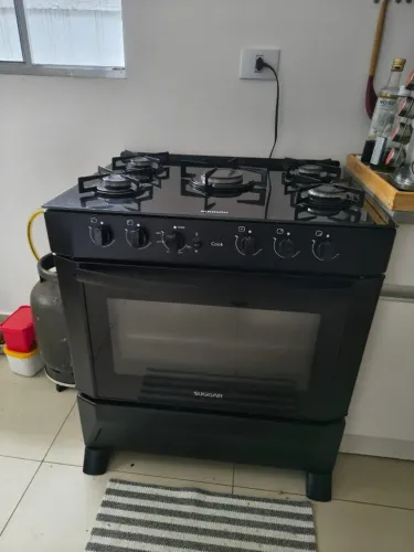 Fogão preto 5 bocas 90 litros