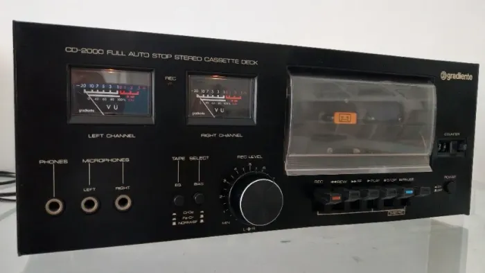 Tape deck Gradiente CD2000 (revisado, cabeça nova)