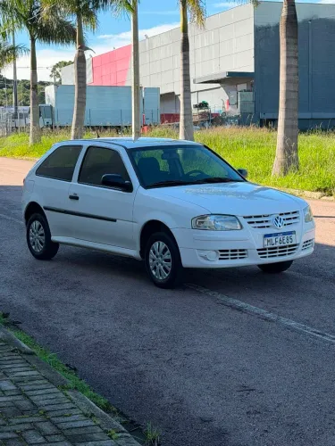 Volkswagen Gol Geração VI City 1.0 8V MI Total Flex 2P 2014