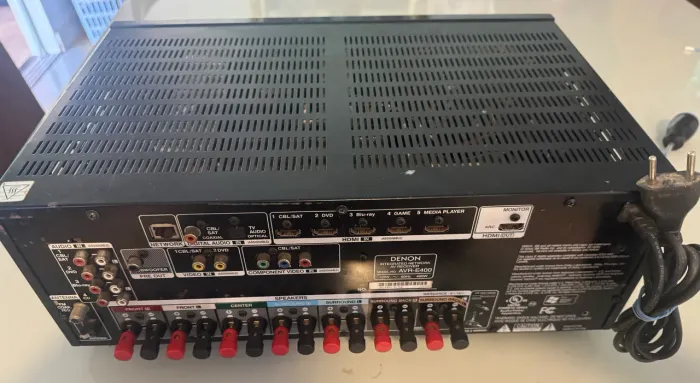 Vendo Denon AVE-E400 Acompanha Controle remoto